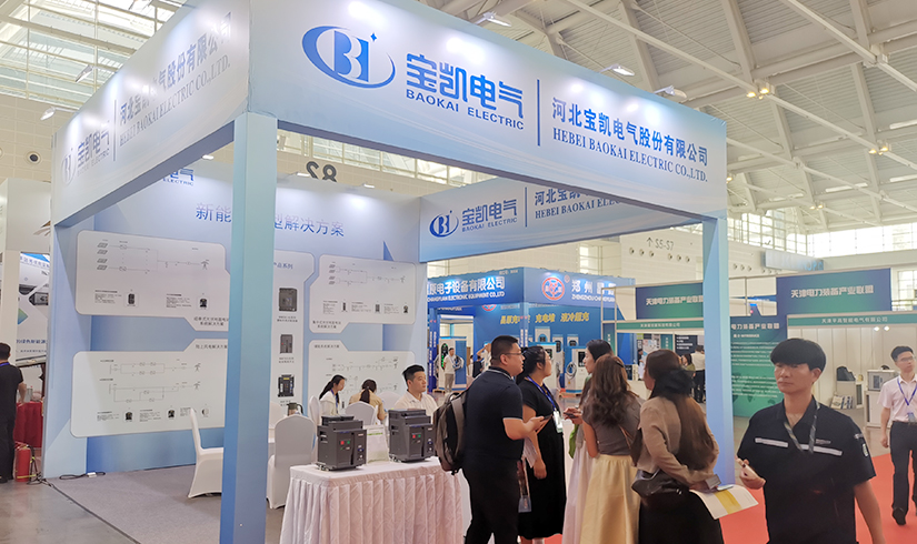 暴击行业天花板！jinnianhui今年会电气硬核技术亮相天津清洁能源展，引央视记者及能源产业巨头现场“挖宝”